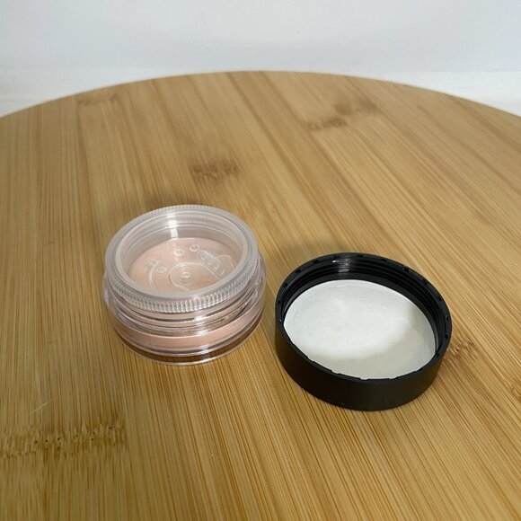 BareMinerals Original Mineral Veil 2 g Loose Setting Powder Original Translucent - Picture 3 of 3
